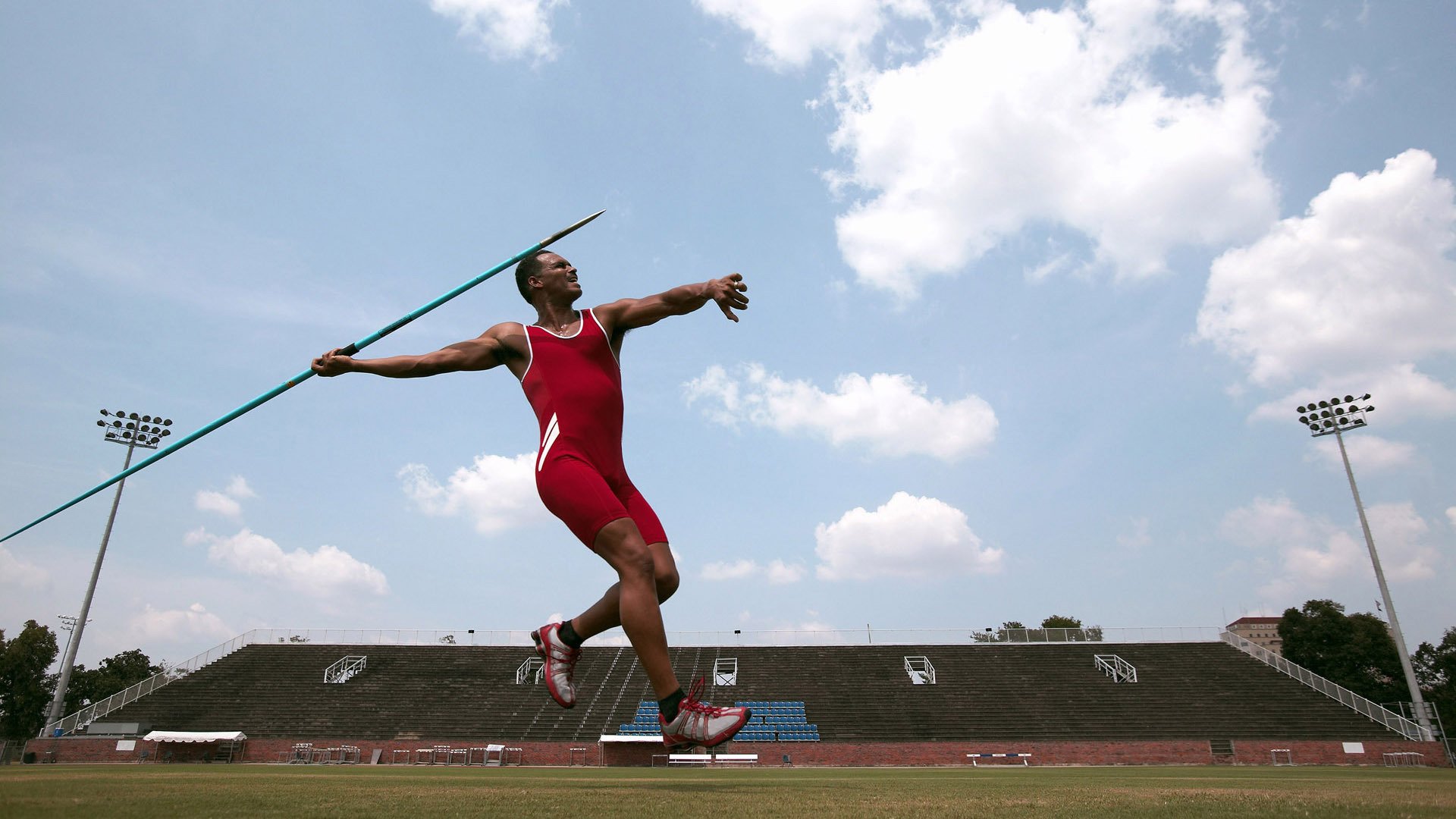 凯恩新星关键助攻表现惊艳，雄鹿未来可期！