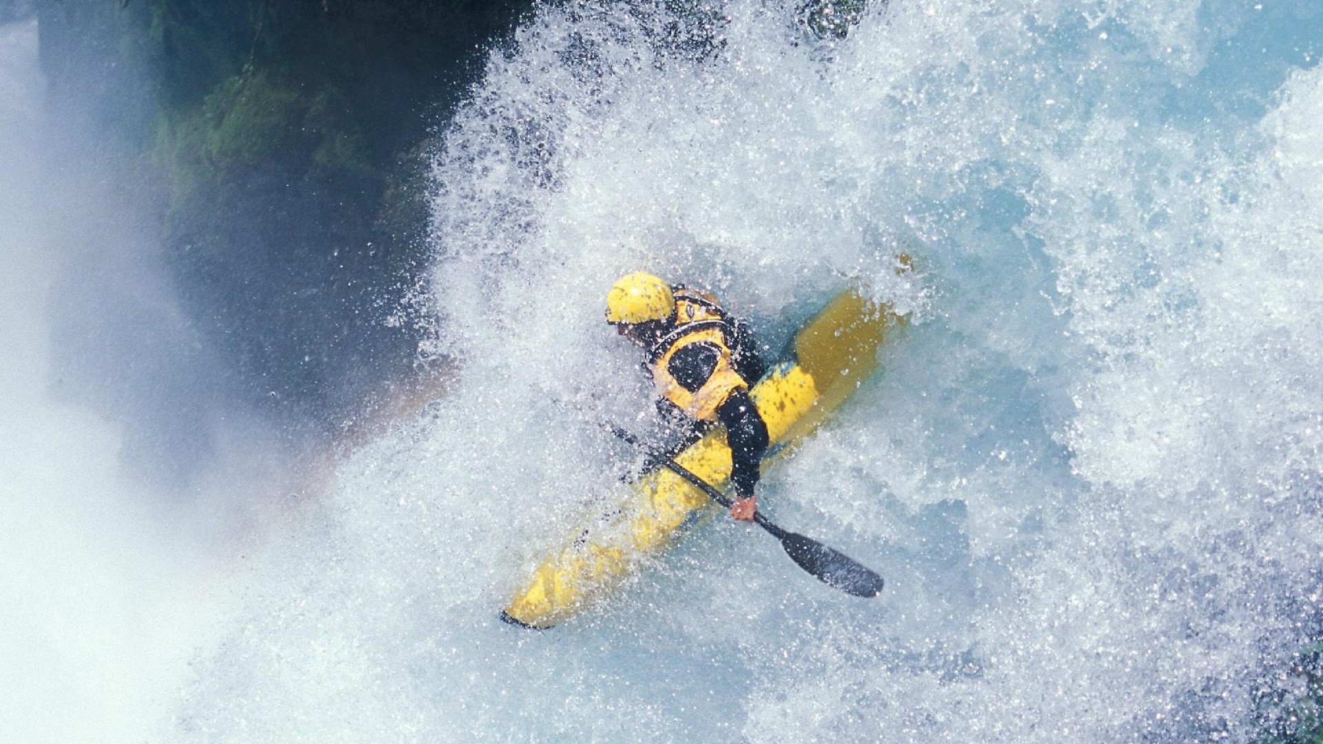 莎拉波娃回归赛场，大胜首场状态亮眼，中国队观众沸腾！